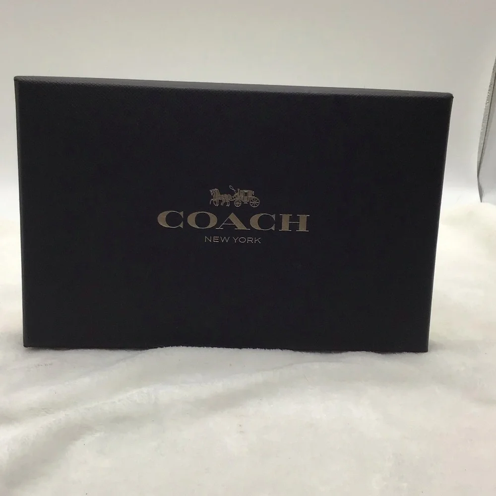 Coach heart glitter